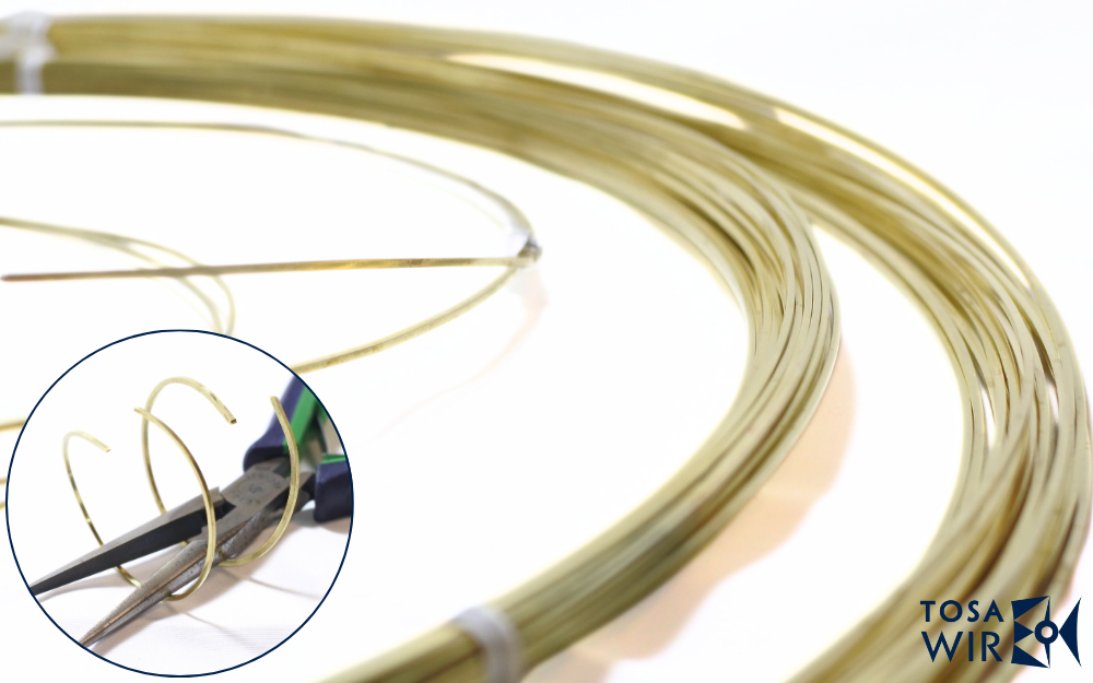 真鍮 正角線  硬さ レギュラー 厚さ M 磨き済 真鍮 角形 巻線  1.0・1.2mm 角×1m 単位 カット販売 /250g巻 アクセサリー 彫金 ワイヤーアート 針金 材料